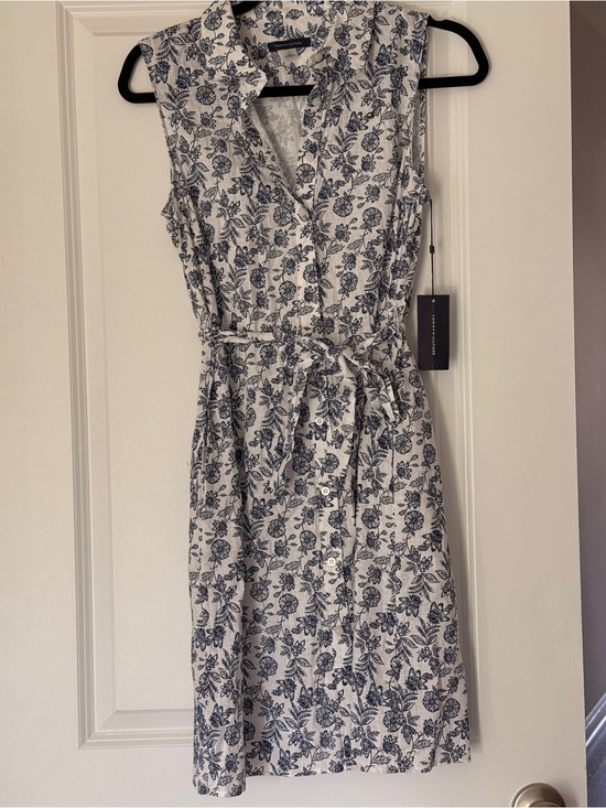 Tommy Hilfiger Dresses & Skirts - Tommy Hilfiger White Midi Shirt Dress with Blue Floral Print